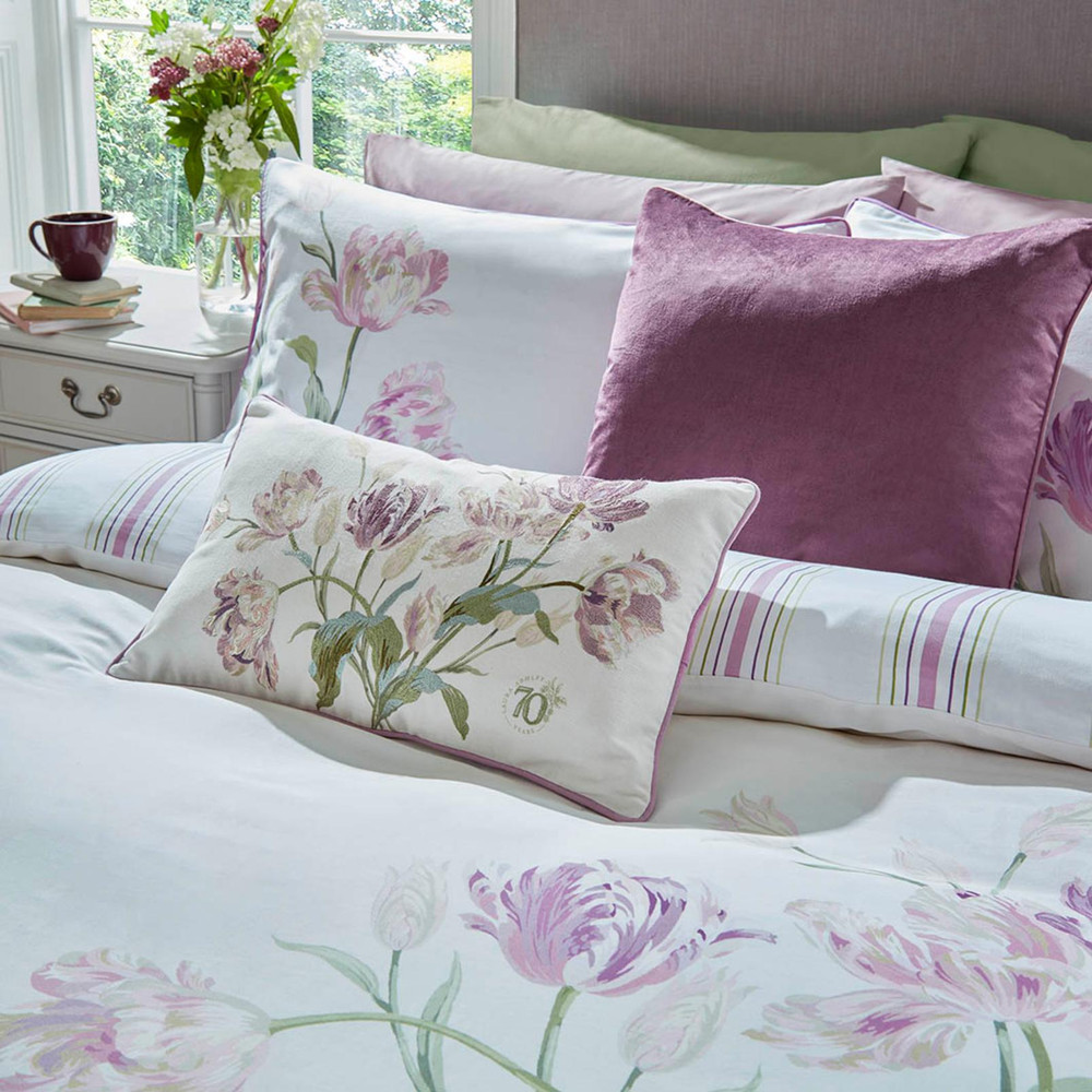 Gosford Grape Duvet Cover Set - LAGOSF01DQ_CAMEO_GOSFORD GRAPE_01.jpg