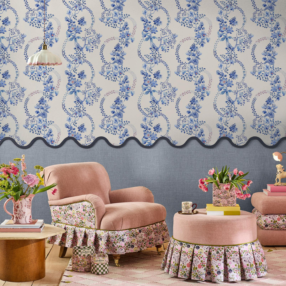 Cath Kidston Road Floral Blue & White Wallpaper - 142046_ROOMSET_ROAD_FLORAL_BLUE_&_WHITE_02.jpg