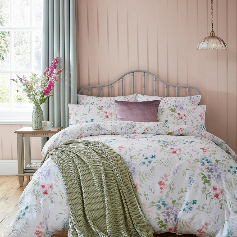 Aulden Flowers Lavender Duvet Cover Set - LAAULD01DQ_ROOMSET_AULDEN_FLOWERS_LAVENDER_DOUBLE_DUVET_COVER_01.jpg