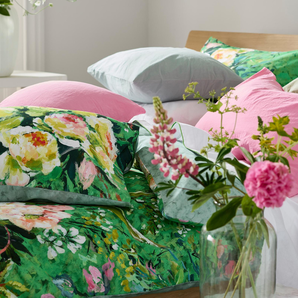 Margaretta Emerald Green Duvet Cover Set - DGMARGA01DQ_CAMEO_MARGARETTA_EMERALD_GREEN_DOUBLE_DUVET_COVER_03.jpg