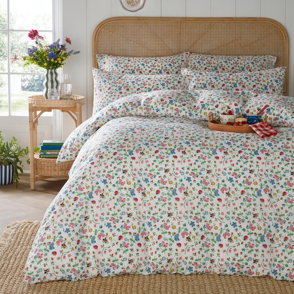 Bug Ditsy Multi Duvet Cover Set - CKBUG01DQ_ROOMSET_BUG_DITSY_MULTI_DOUBLE_DUVET_COVER_01.jpg