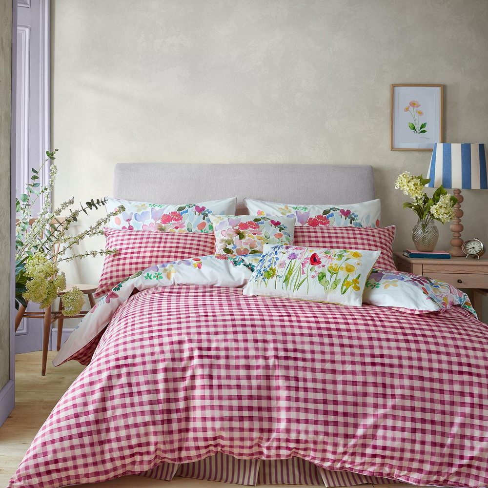 Flora Cerise Duvet Cover Set - BGFLORA01DQ_ROOMSET_FLORA_CERISE_DOUBLE_DUVET_COVER_02.jpg