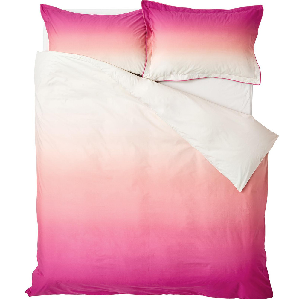 Savoie Fuchsia Pink Duvet Cover Set - DGSAVOIE03DQ_CUTOUT_SAVOIE_FUCHSIA_PINK_DOUBLE_DUVET_COVER_01.jpg