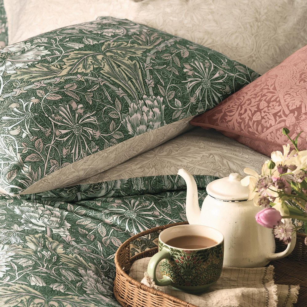 Honeysuckle And Tulip Sage/Plaster Duvet Cover Set - WMHON01DQ_CAMEO_HONEYSUCKLE_AND_TULIP_SAGE-PLASTER_DOUBLE_DUVET_COVER_02.jpg