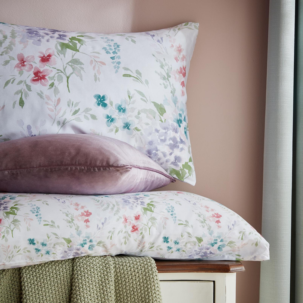 Aulden Flowers Lavender Duvet Cover Set - LAAULD01DQ_CAMEO_AULDEN_FLOWERS_LAVENDER_DOUBLE_DUVET_COVER_01.jpg