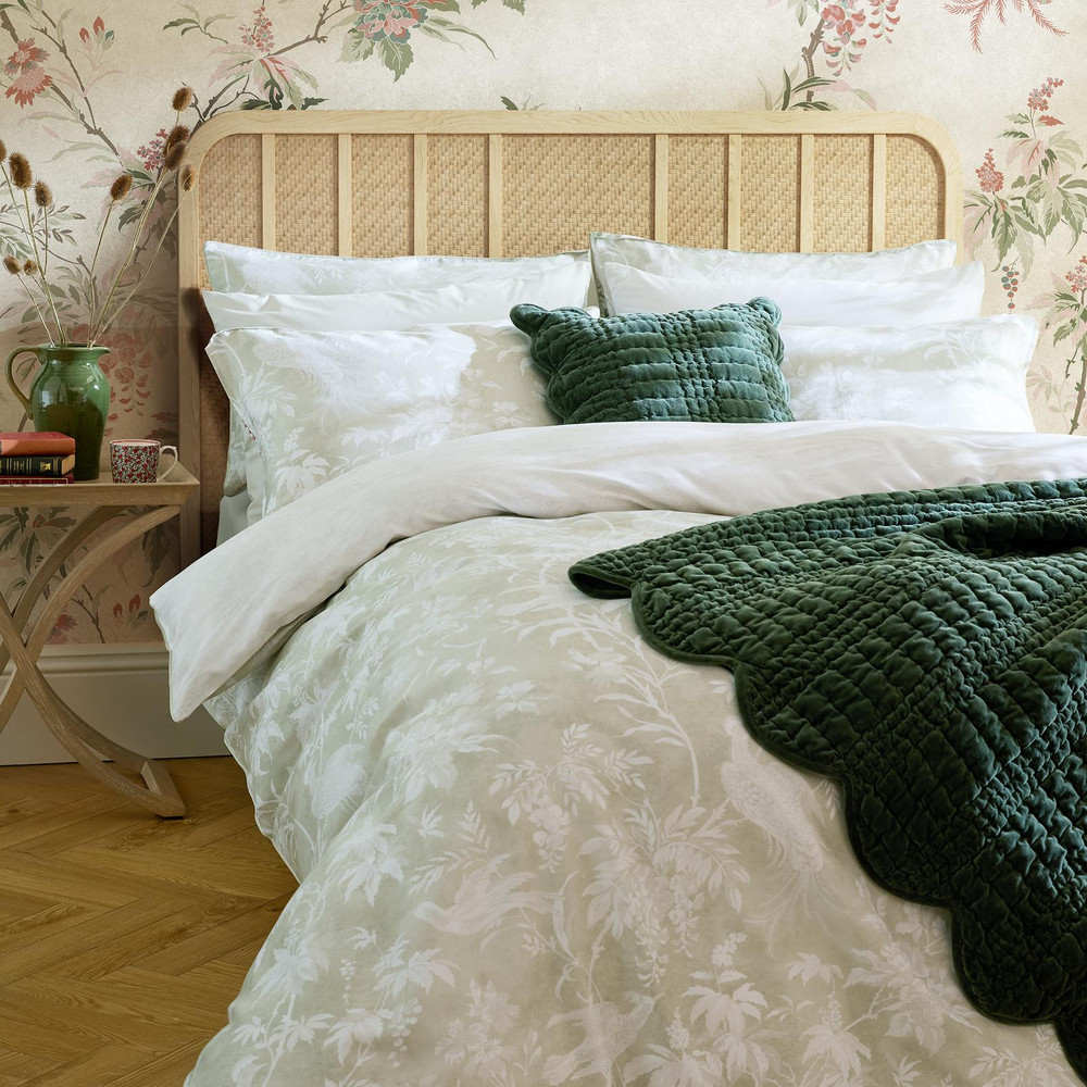 Attleton Multi/Sage Duvet Cover Set - LAATTLET01DQ_ROOMSET_ATTLETON_MULTI-SAGE_DOUBLE_DUVET_COVER_02.jpg