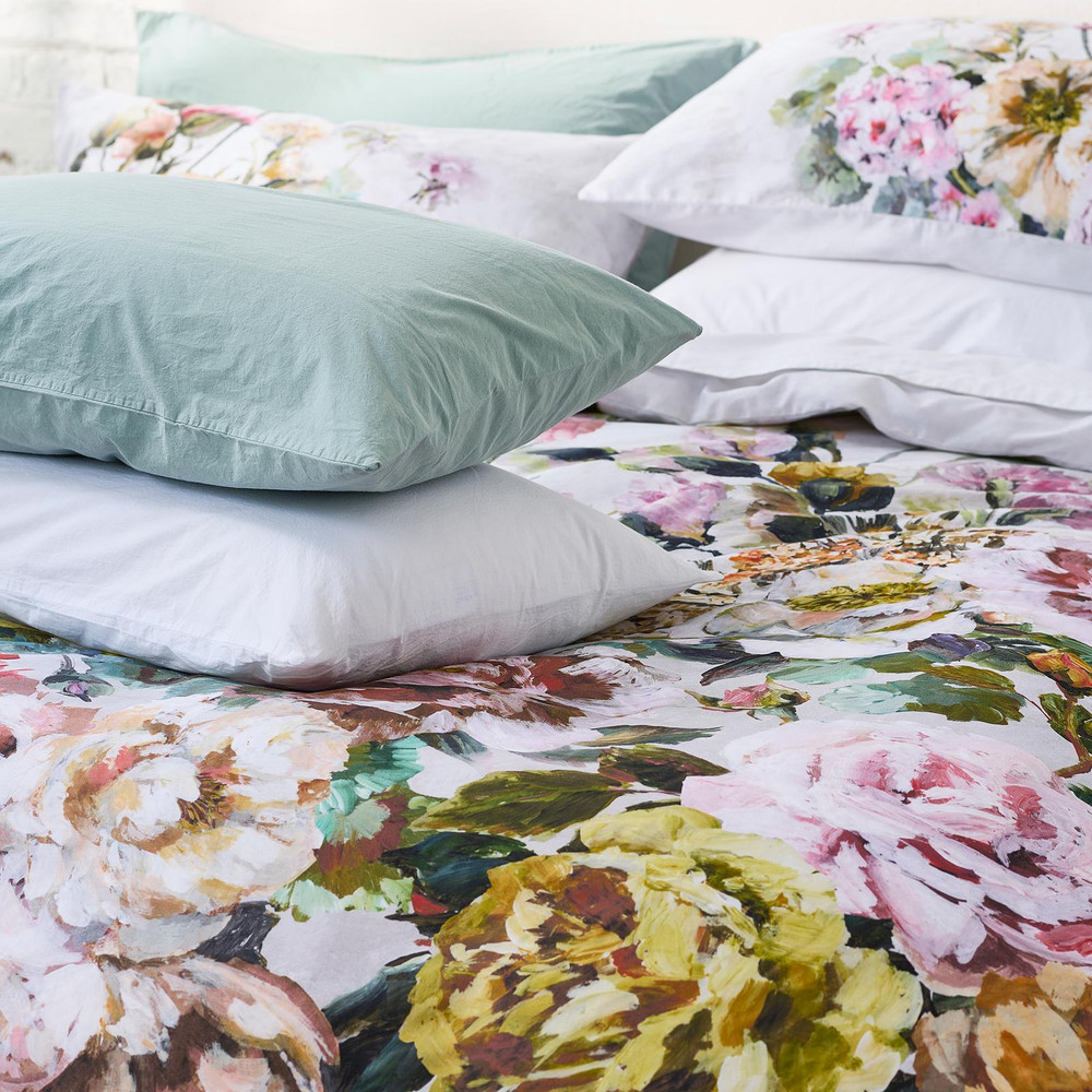 Grandiflora Rose Duvet Cover Set - DGGRANDIF01DQ_CAMEO_GRANDIFLORA_ROSE_DOUBLE_DUVET_COVER_05.jpg