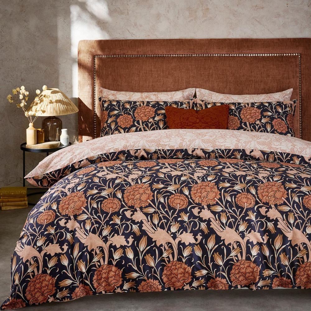 Wild Tulip Copper Duvet Cover Set - WMWILDTU01DQ_ROOMSET_WILD_TULIP_COPPER_DOUBLE_DUVET_COVER_01.jpg