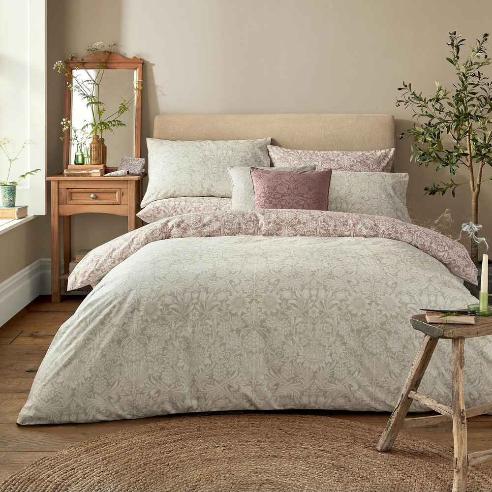 Sunflower Clay Duvet Cover Set - WMSUNFL01DQ_ROOMSET_SUNFLOWER_CLAY_DOUBLE_DUVET_COVER_02.jpg