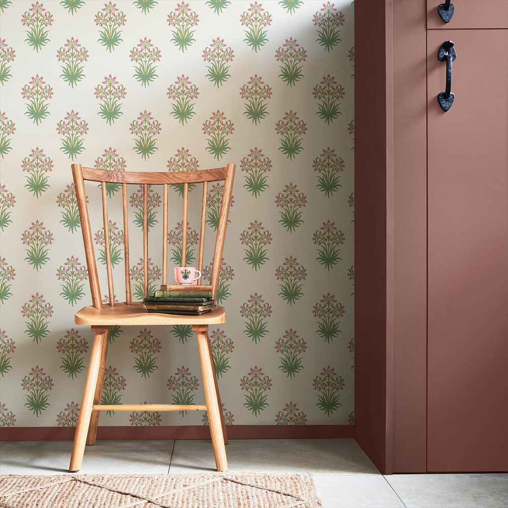 Hyacinth Flower Pink Cedar Wallpaper - 145693_ROOMSET_HYACINTH FLOWER PINK CEDAR_02.jpg