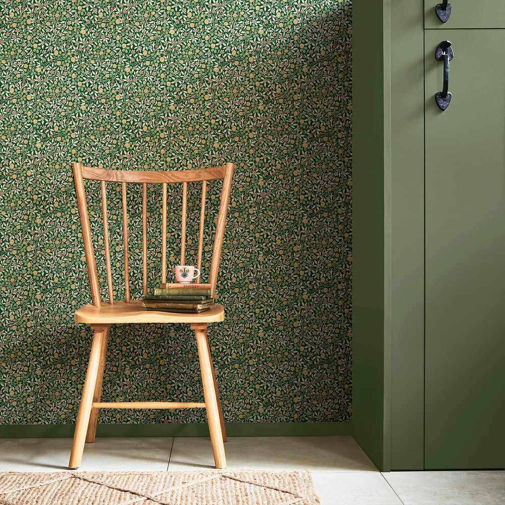 Clover Forest Wallpaper - 145685_ROOMSET_CLOVER FOREST_01.jpg