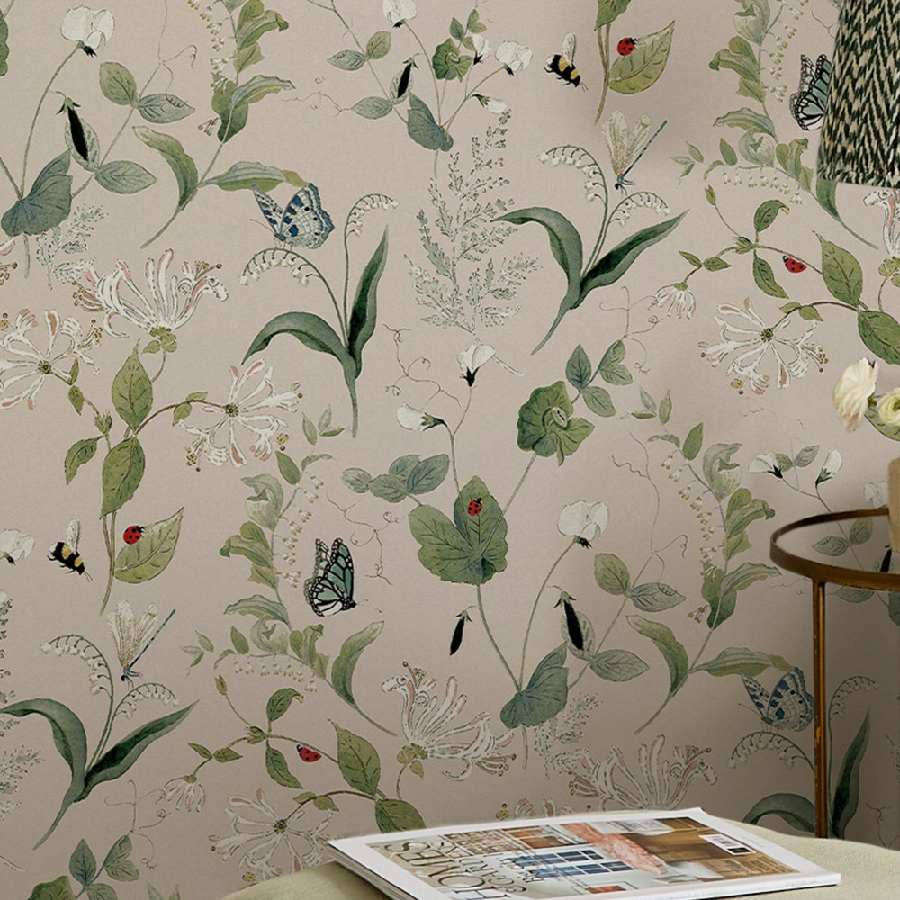 Sophie Allport Wild Floral Rutland Stone Wallpaper - 146864_ROOMSET_WILD FLORAL RUTLAND STONE_02.jpg