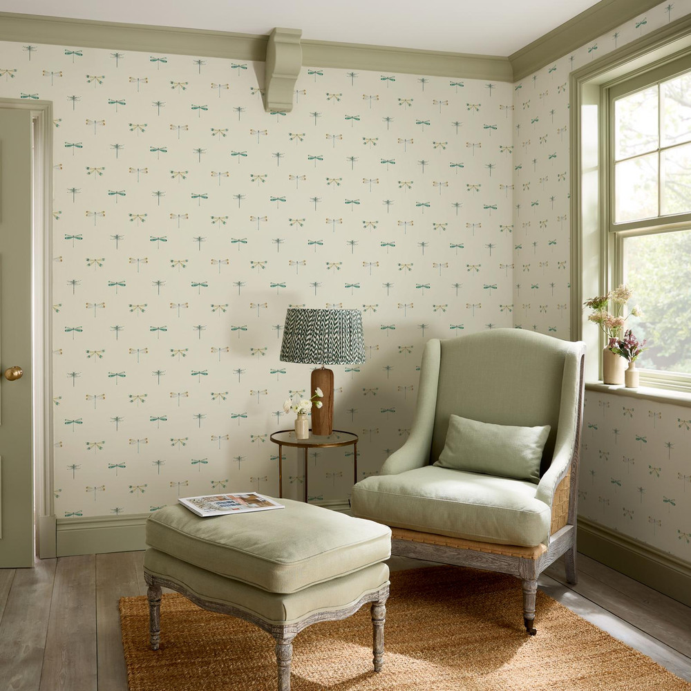 Sophie Allport Watercolour Dragonfly Off White Wallpaper - 146858_ROOMSET_WATERCOLOUR DRAGONFLY OFF WHITE_01.jpg