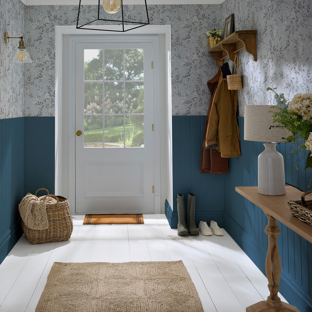 Clara Blue Wallpaper - 145467_ROOMSET_CLARA_BLUE_01.jpg