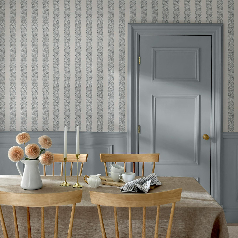 Martha Stewart Heritage Garden Stripe Tarn Wallpaper - 146818_ROOMSET_HERITAGE GARDEN STRIPE TARN_01.jpg