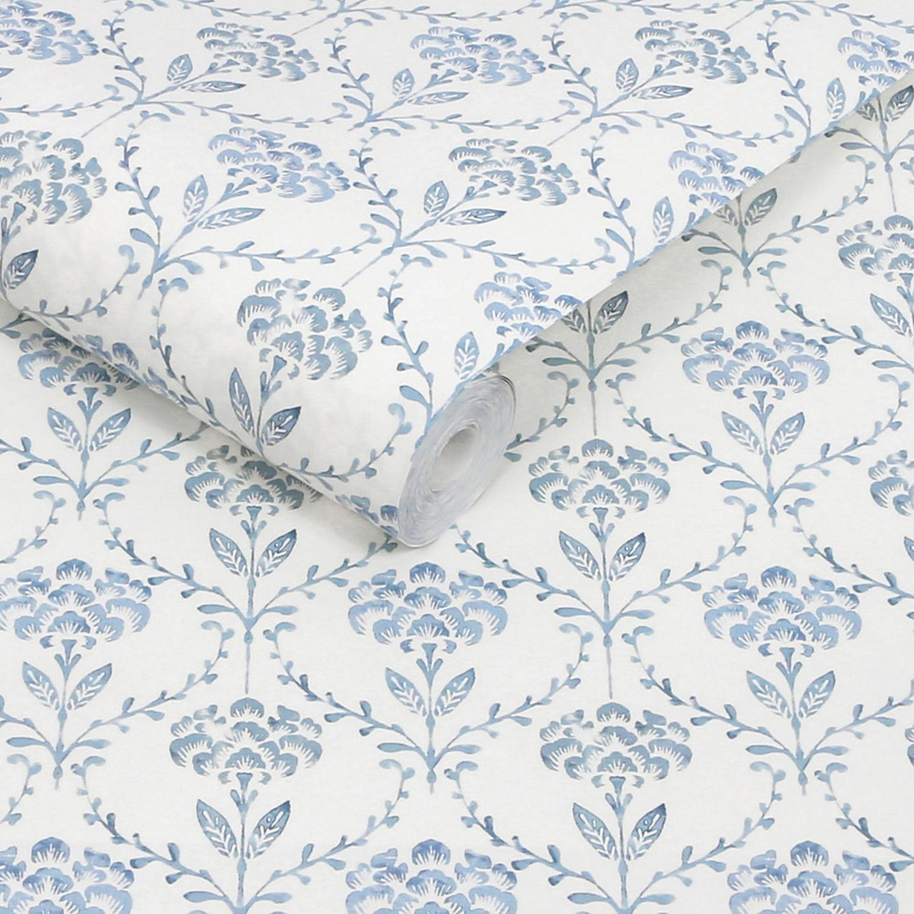 Martha Stewart Chateau Fleur Porcelain Blue Wallpaper - 146796_ROLLSHOT_CHATEAU FLEUR PORCELAIN BLUE_01.jpg