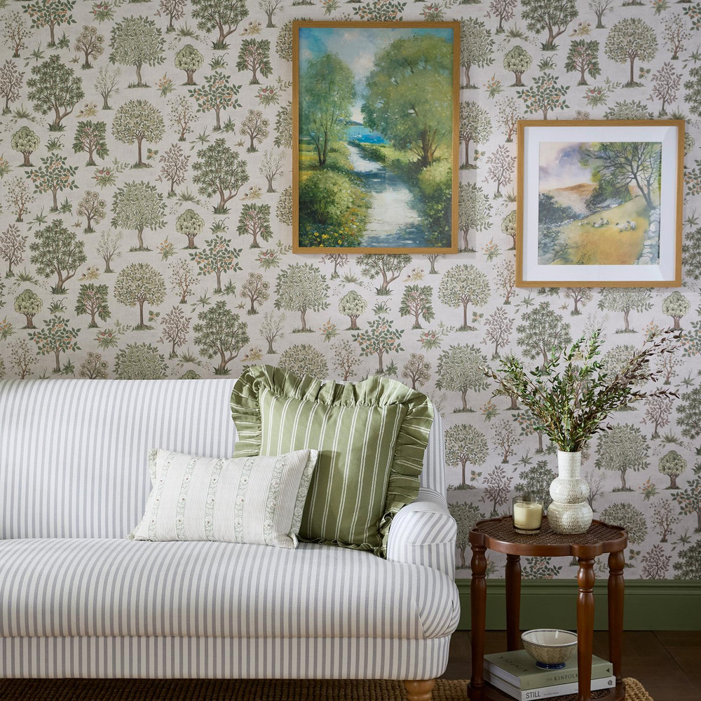 Laura Ashley Ashbridge Hedgerow Wallpaper - 146956_ROOMSET_ASHBRIDGE HEDGEROW_02.jpg