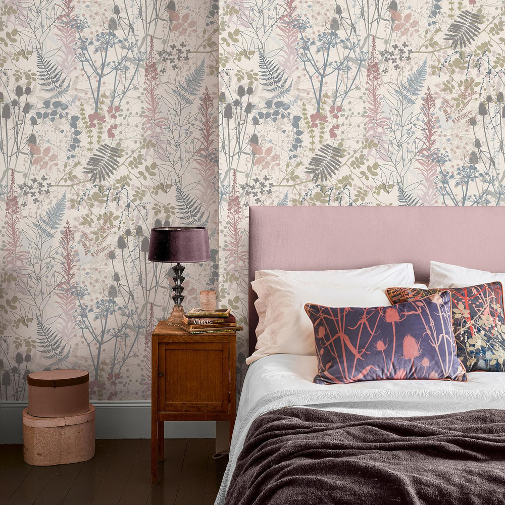 Clarissa Hulse Serendipity Winter Wallpaper - 147000_ROOMSET_SERENDIPITY WINTER_01.jpg