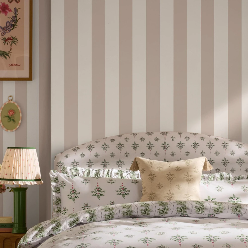 Cath Kidston Canopy Stripe Rose Pink and Cream Wallpaper - 149127_ROOMSET_CANOPY STRIPE ROSE PINK AND CREAM_03.jpg