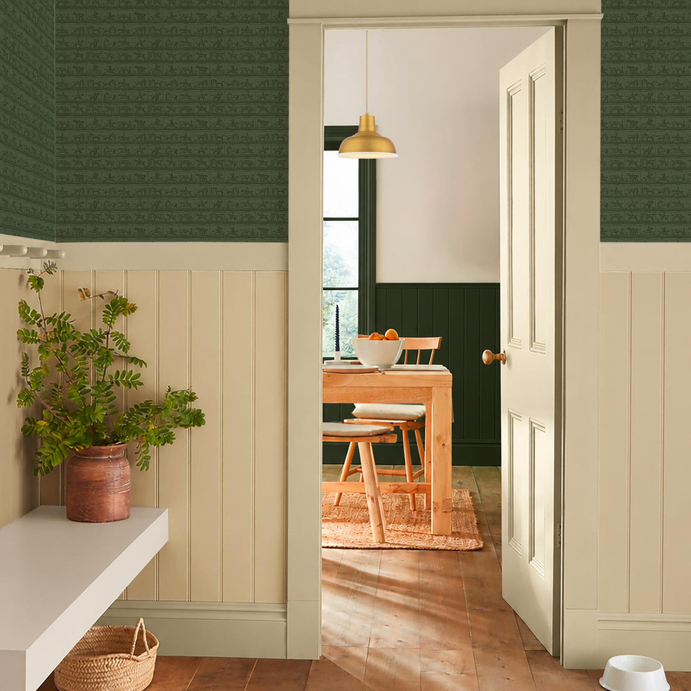 Joules Horse Grid Green Wallpaper - 149519_ROOMSET_HORSE GRID GREEN_01.jpg