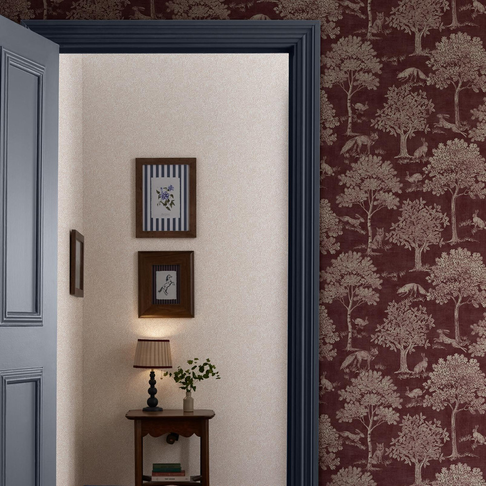 Joules Fox & Hare Red Wallpaper - 149579_ROOMSET_FOX & HARE RED_02.jpg