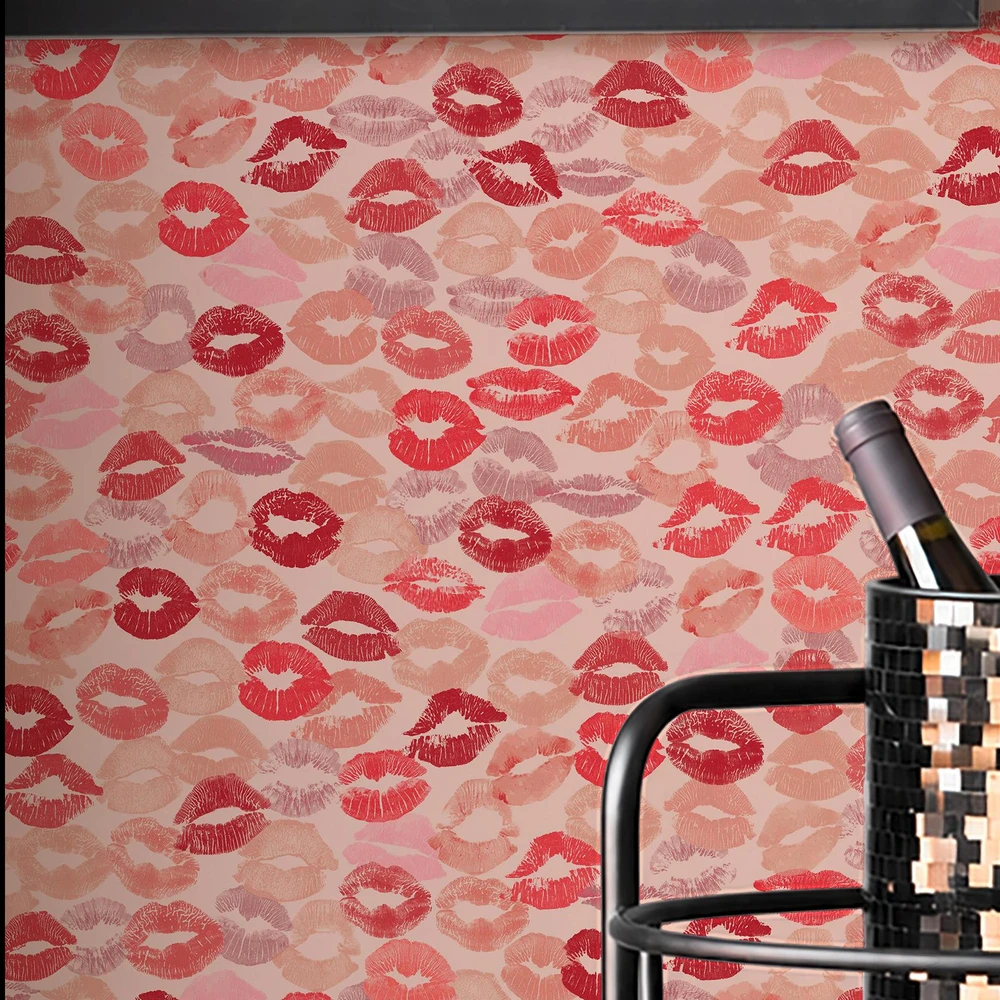 Rockett St George Kiss Me Lipstick Kisses Wallpaper - 149624_ROOMSET_KISS ME LIPSTICK KISSES_03.jpg