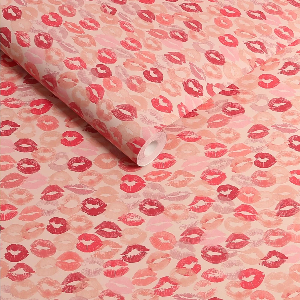 Rockett St George Kiss Me Lipstick Kisses Wallpaper - 149624_ROLLSHOT_KISS ME LIPSTICK KISSES_01.jpg