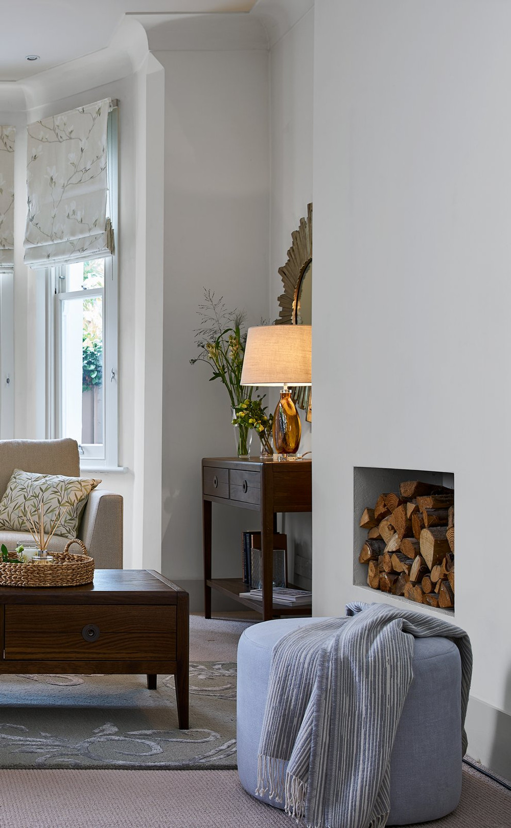 Laura Ashley Pure White Paint - 113646_ROOMSET_05.jpg