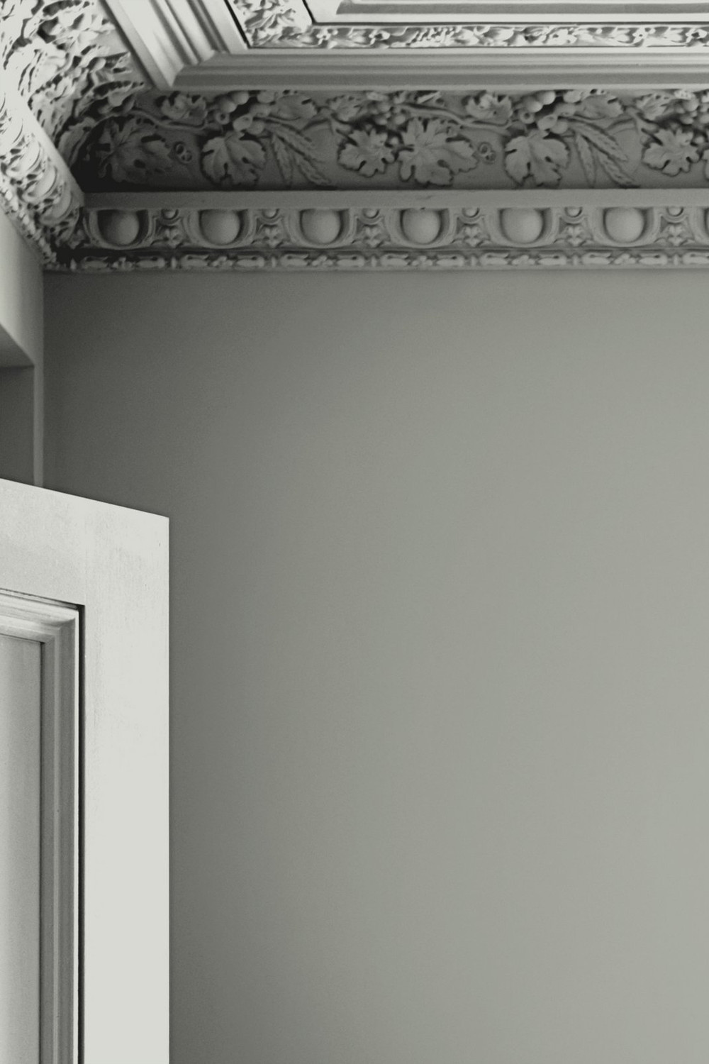 Laura Ashley Sage Leaf Paint - 113688_ROOMSET_02.jpg