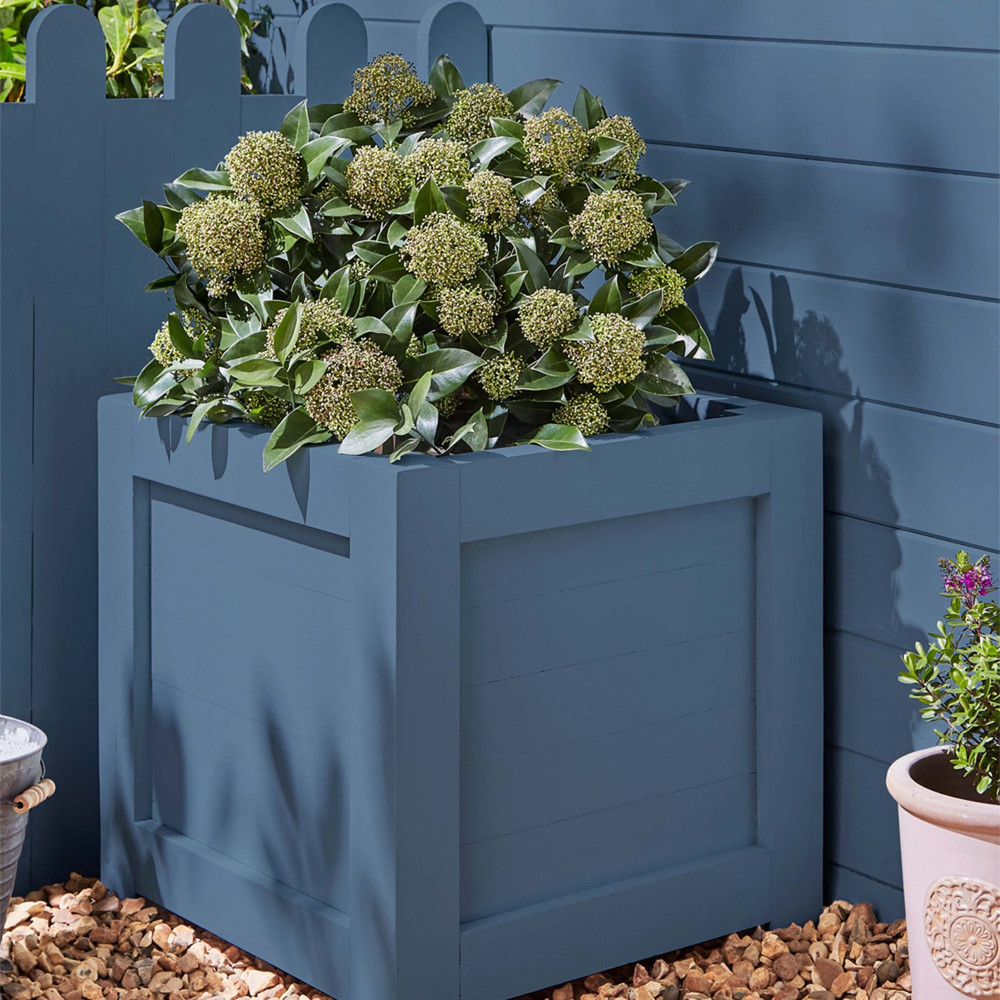 Laura Ashley Dark Seaspray Paint - 113704_ROOMSET_02.jpg