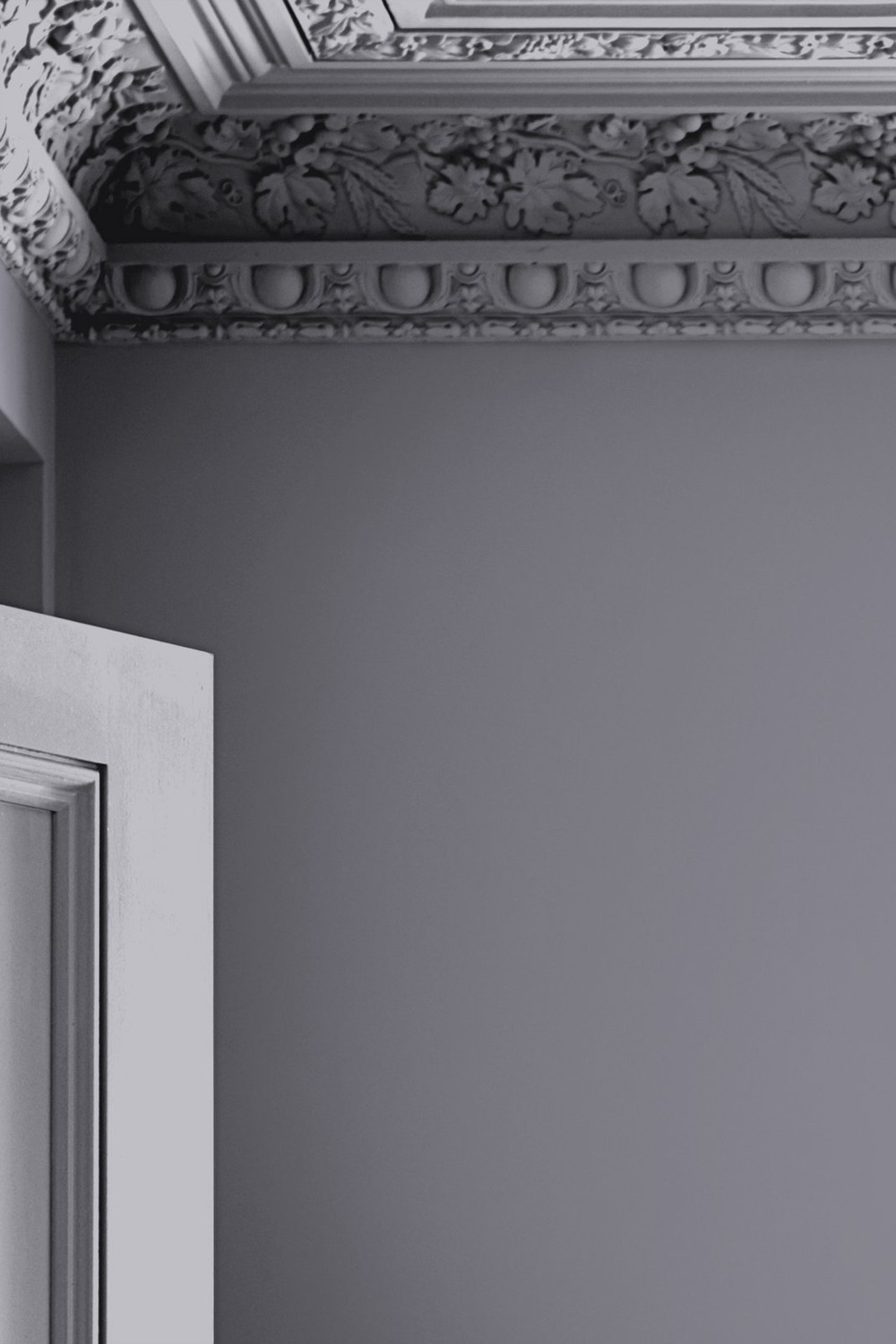 Laura Ashley Pale Iris Paint - 113714_ROOMSET_02.jpg