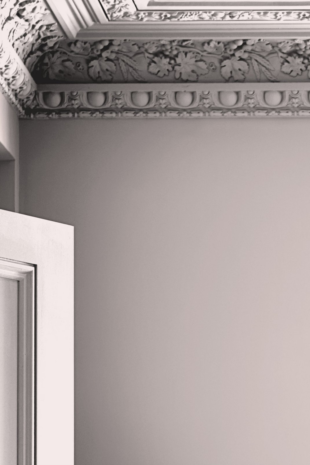 Laura Ashley Pale Blush Paint - 113710_ROOMSET_02.jpg