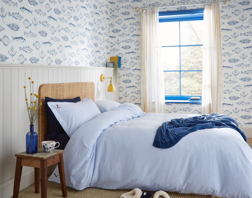 Joules Name The Plaice Coast Blue Wallpaper - 118554_ROOMSET_03.jpg