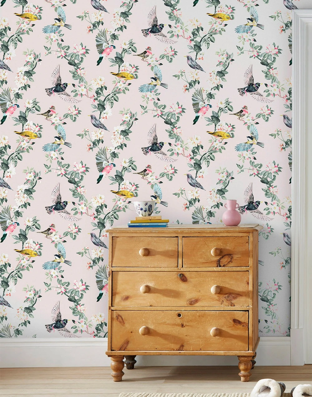 Joules Handford Garden Birds Antique Creme Wallpaper - 118562_ROOMSET_01.jpg