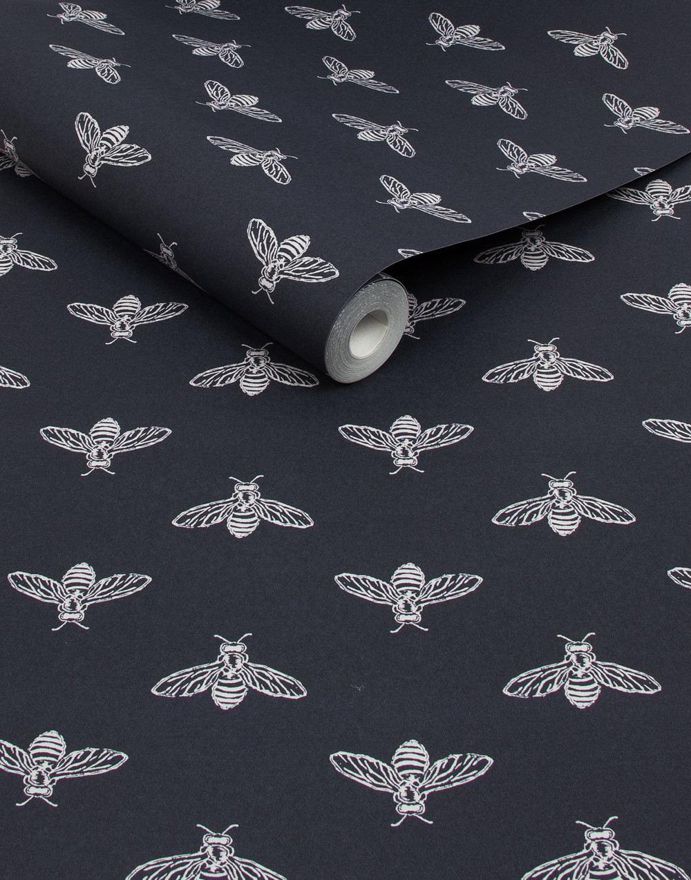 Joules Block Print Bee French Navy Wallpaper - 118546_ROLLSHOT_01.jpg