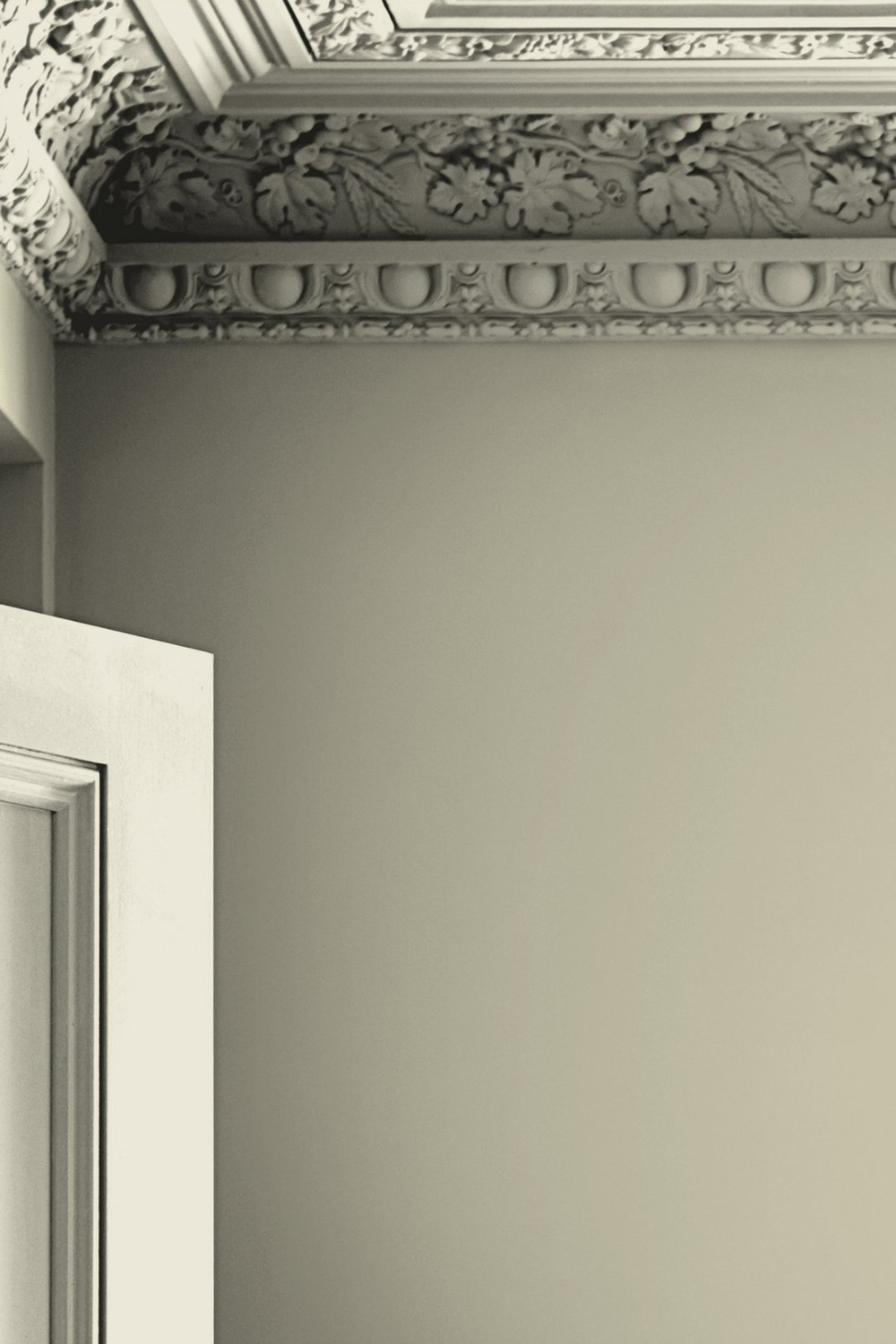 Laura Ashley Pale Hedgerow Paint - 113689_ROOMSET_01.jpg