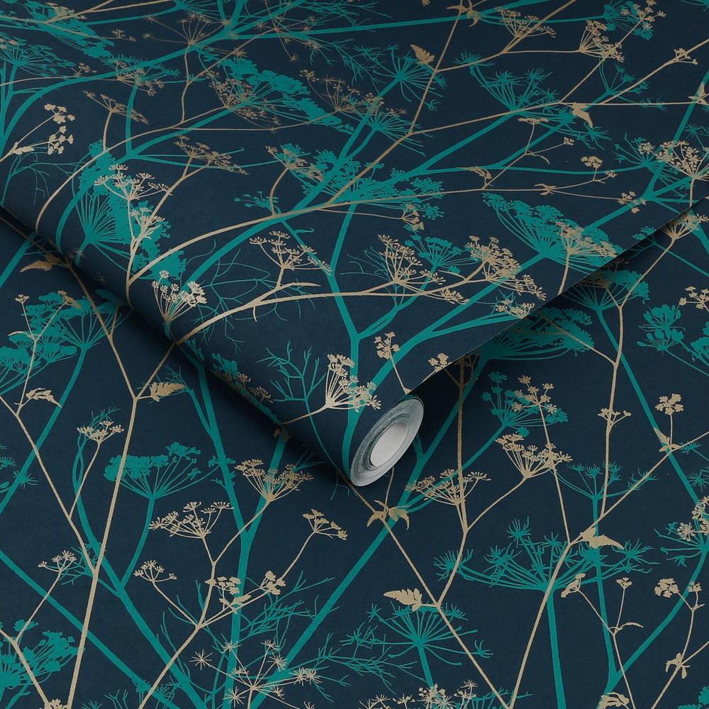 Wild Chervil Kingfisher & Gold Wallpaper by Clarissa Hulse - 120394_ROLLSHOT_01.jpg