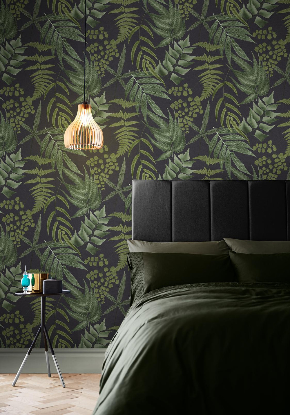 Midsummer Fern Black Wallpaper - 107879_ROOMSET_01.jpg