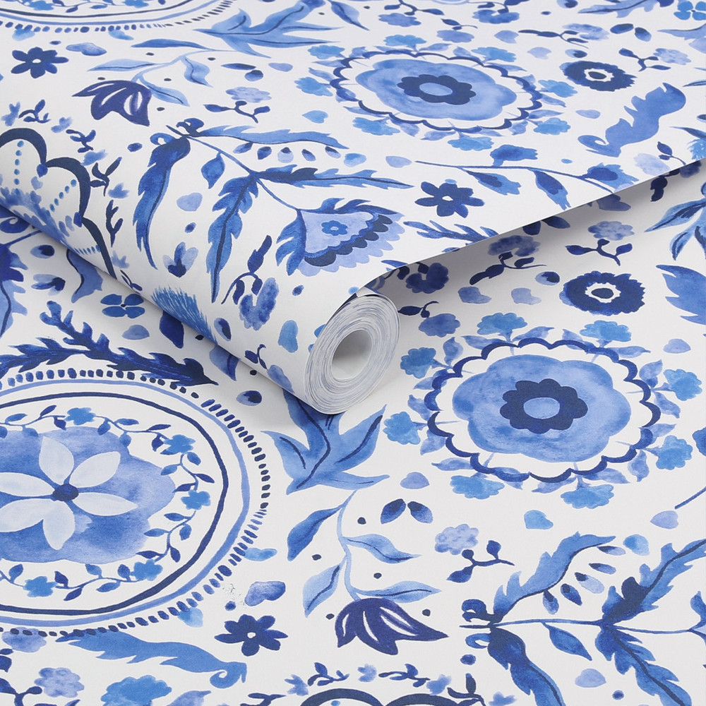 Joules Festival Flowers Blue Wallpaper - 120881_ROLLSHOT_01.jpg