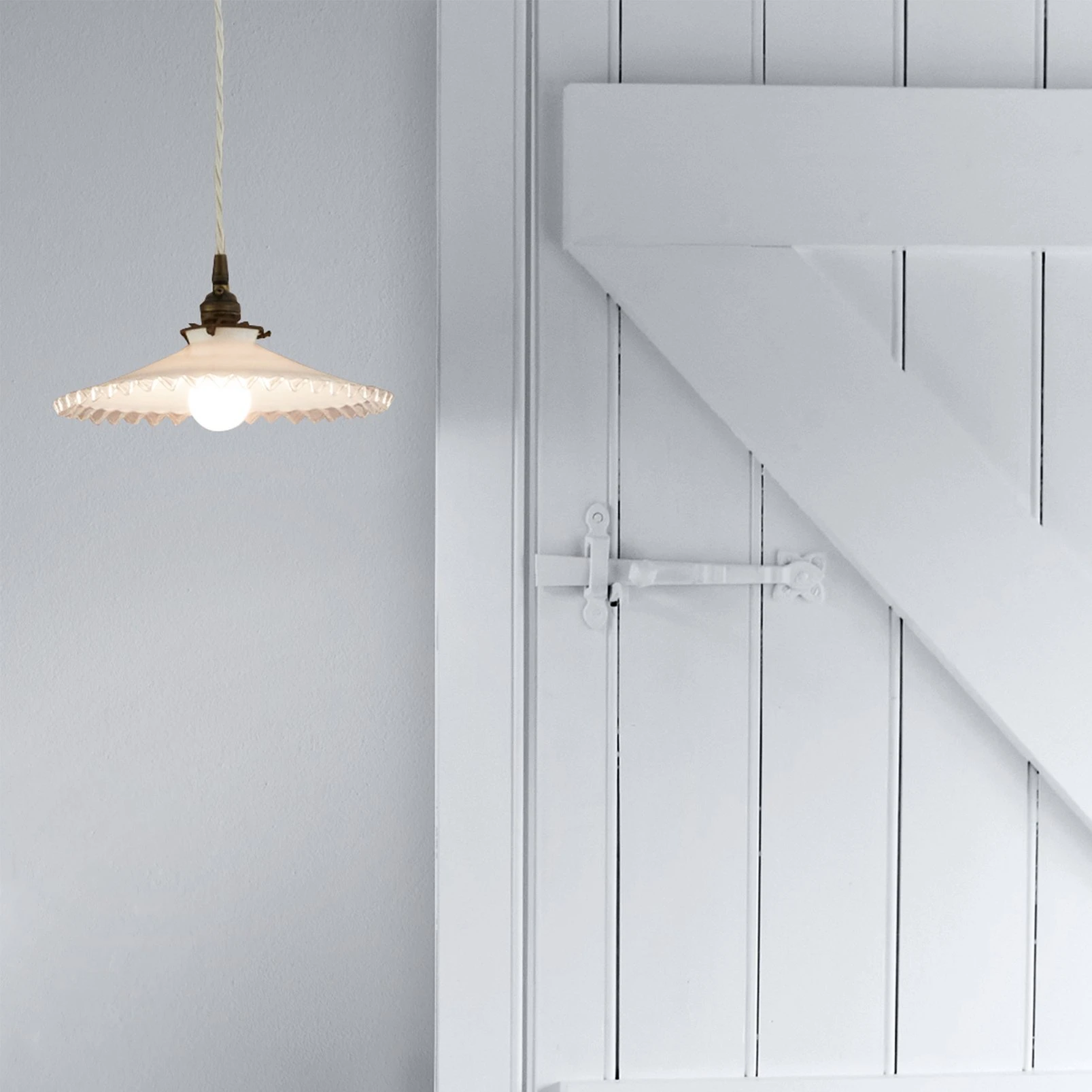 Shabby Malibu Paint - 128860_DETAIL_SHABBY MALIBU_02.jpg