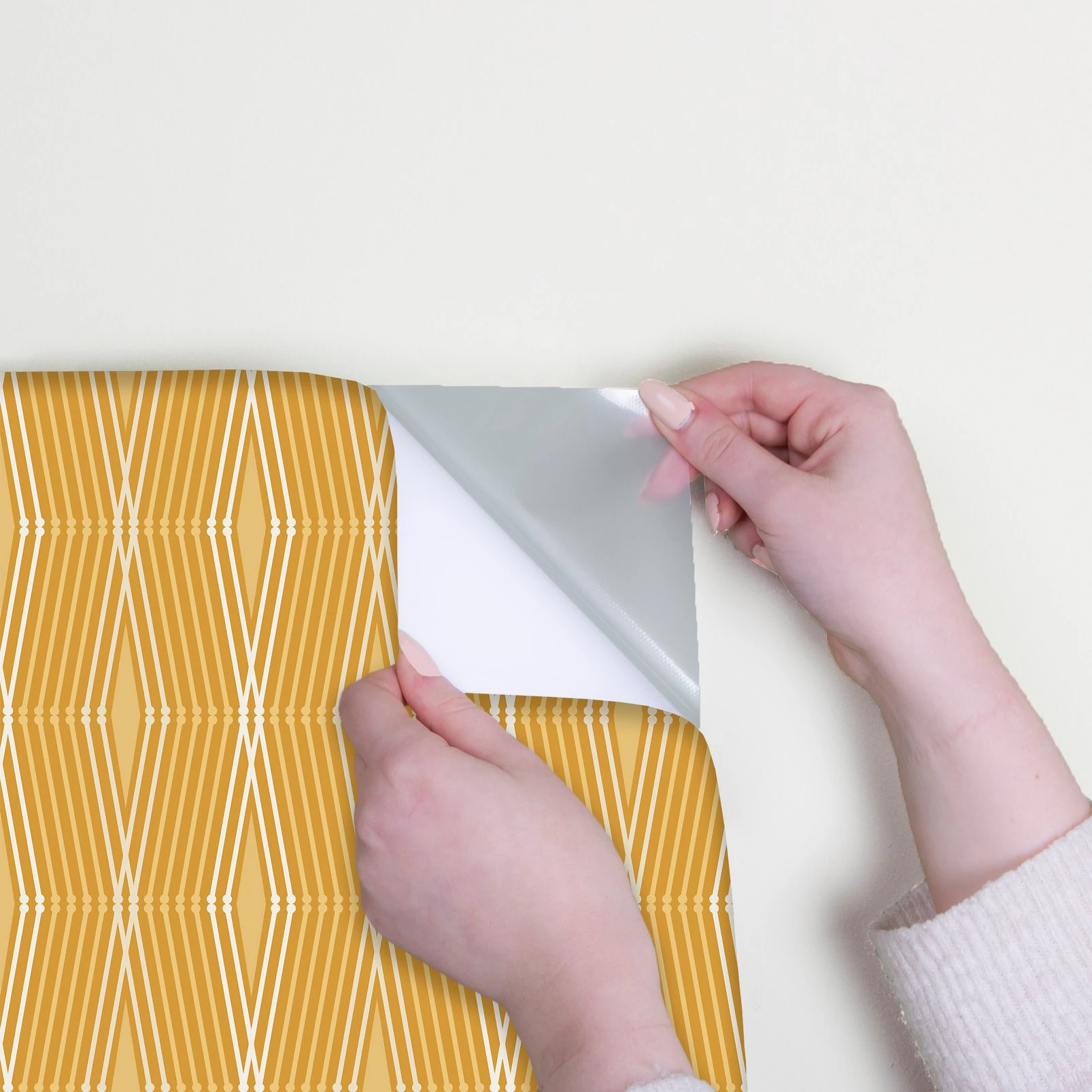 Nicole Miller Hard Edge Ogee Peel & Stick Turmeric Wallpaper - 127439_DETAIL_HARD EDGE OGEE TURMERIC_01.jpg