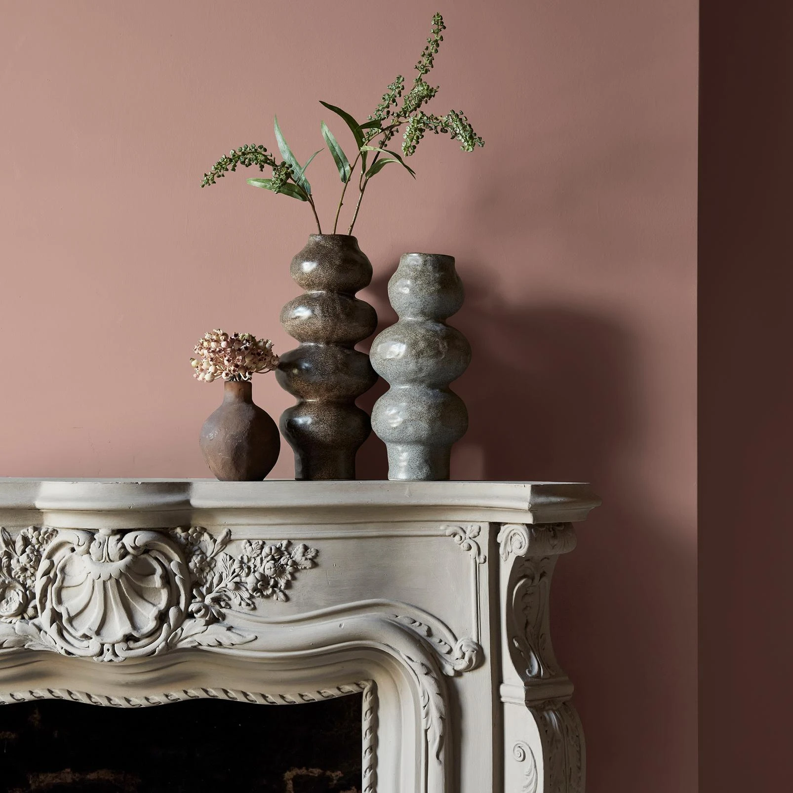 Abigail Ahern Baked Madagascar Paint - 131476_DETAIL_BAKED MADAGASCAR_04.jpg