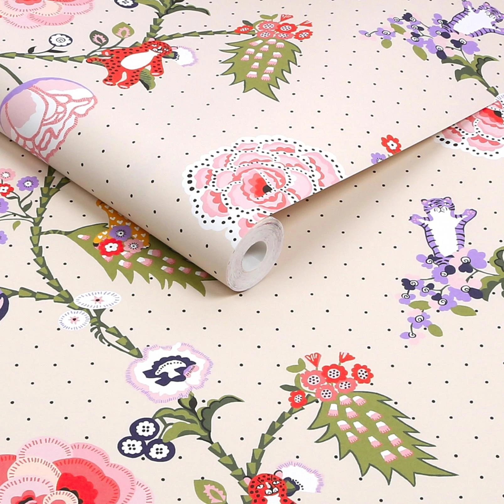Cath Kidston Catnip Neutral Wallpaper - 131433_ROLLSHOT_CATNIP NEUTRAL_01.jpg