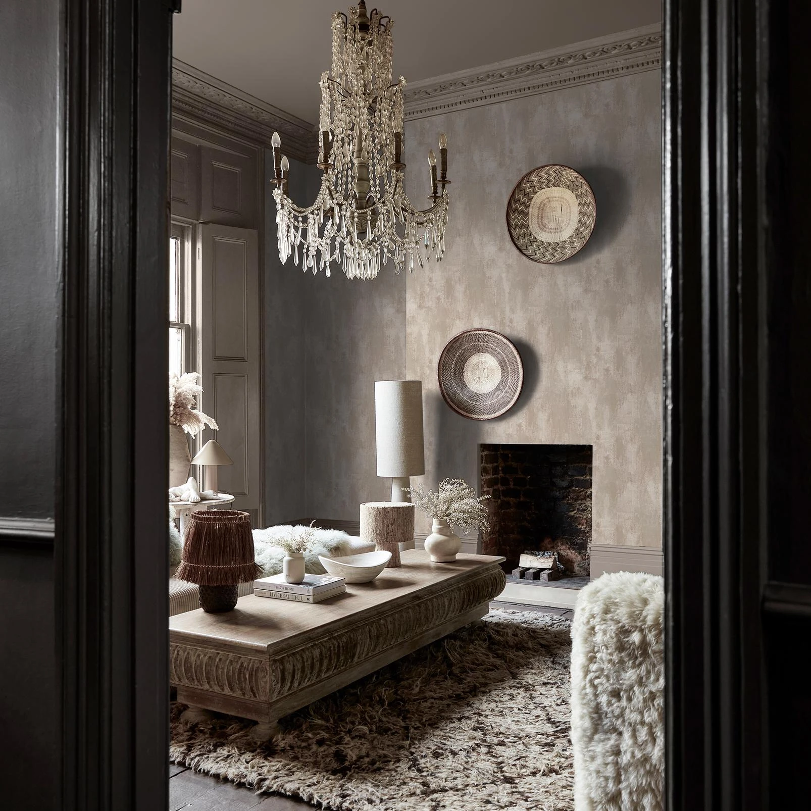 Abigail Ahern Oxidized Opulence Limestone Wallpaper - 140092_ROOMSET_OXIDIZED OPULENCE LIMESTONE_02.jpg