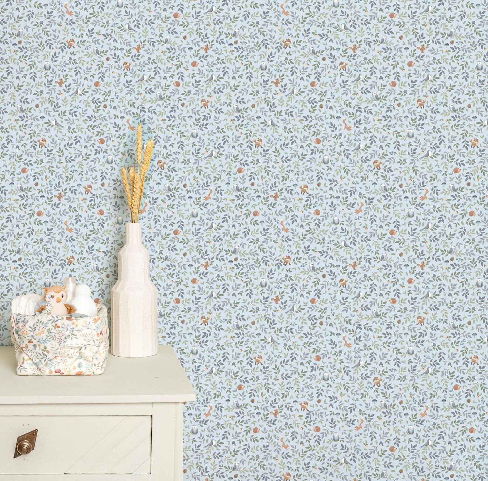 Little Dutch Forest Adventure Wallpaper - WD114030_ROOMSET_FOREST ADVENTURES_03.jpg