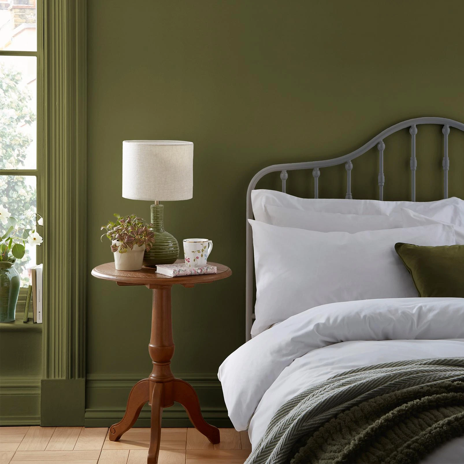 Laura Ashley Olive Paint - 142071_ROOMSET_OLIVE_01.jpg