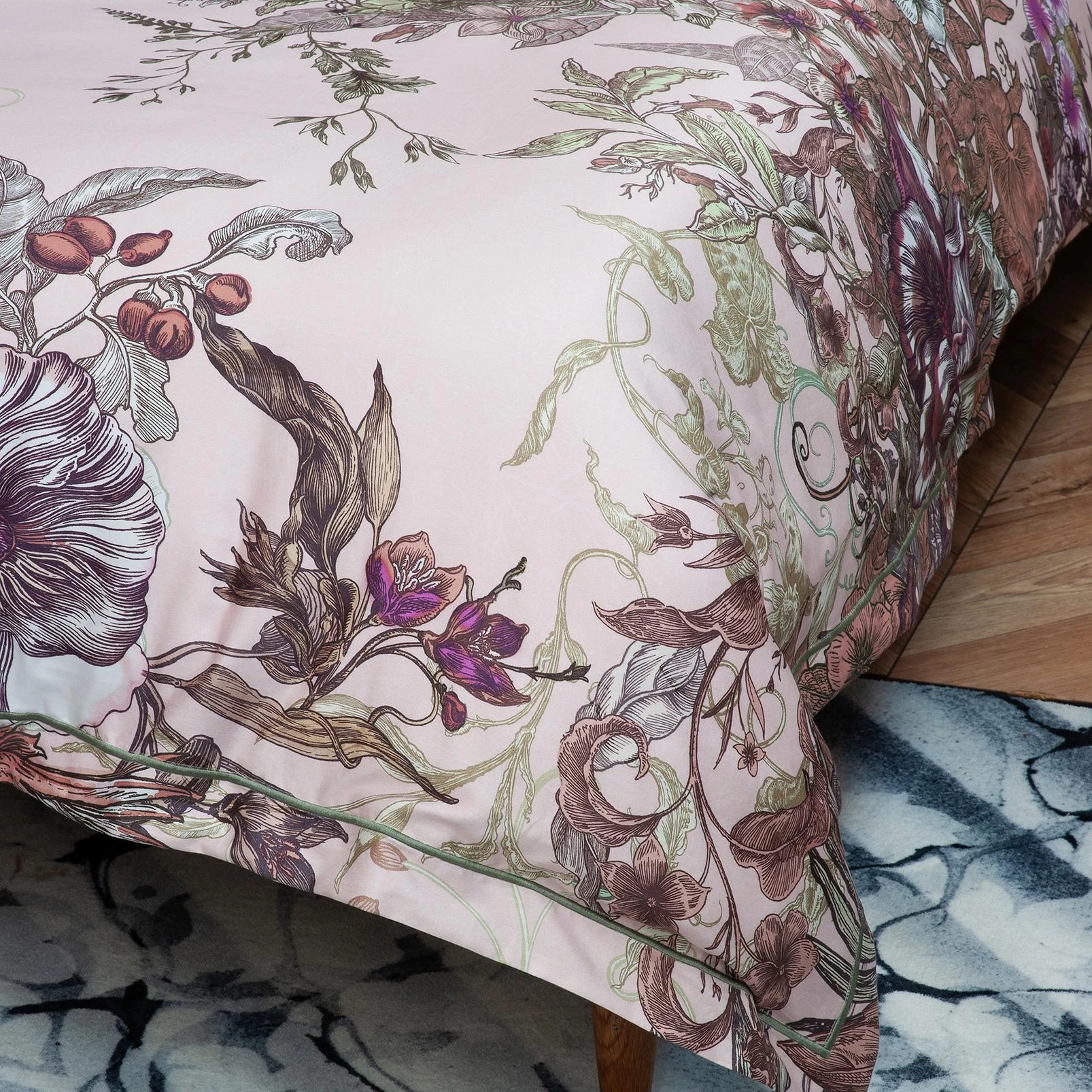 Opera Botanica Opal Duvet Cover Set - TBOPEBO02DQ_CAMEO_OPERA_BOTANICA_OPAL_DOUBLE_DUVET_COVER_02.jpg