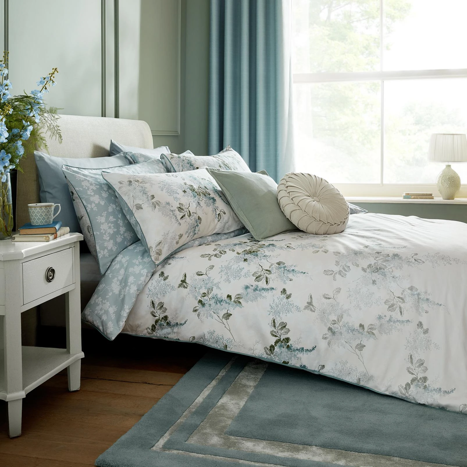 Mirabelle Pale Seaspray Duvet Cover Set - LAMIRA01DQ_ROOMSET_MIRABELLE_PALE_SEASPRAY_DOUBLE_DUVET_COVER_01.jpg