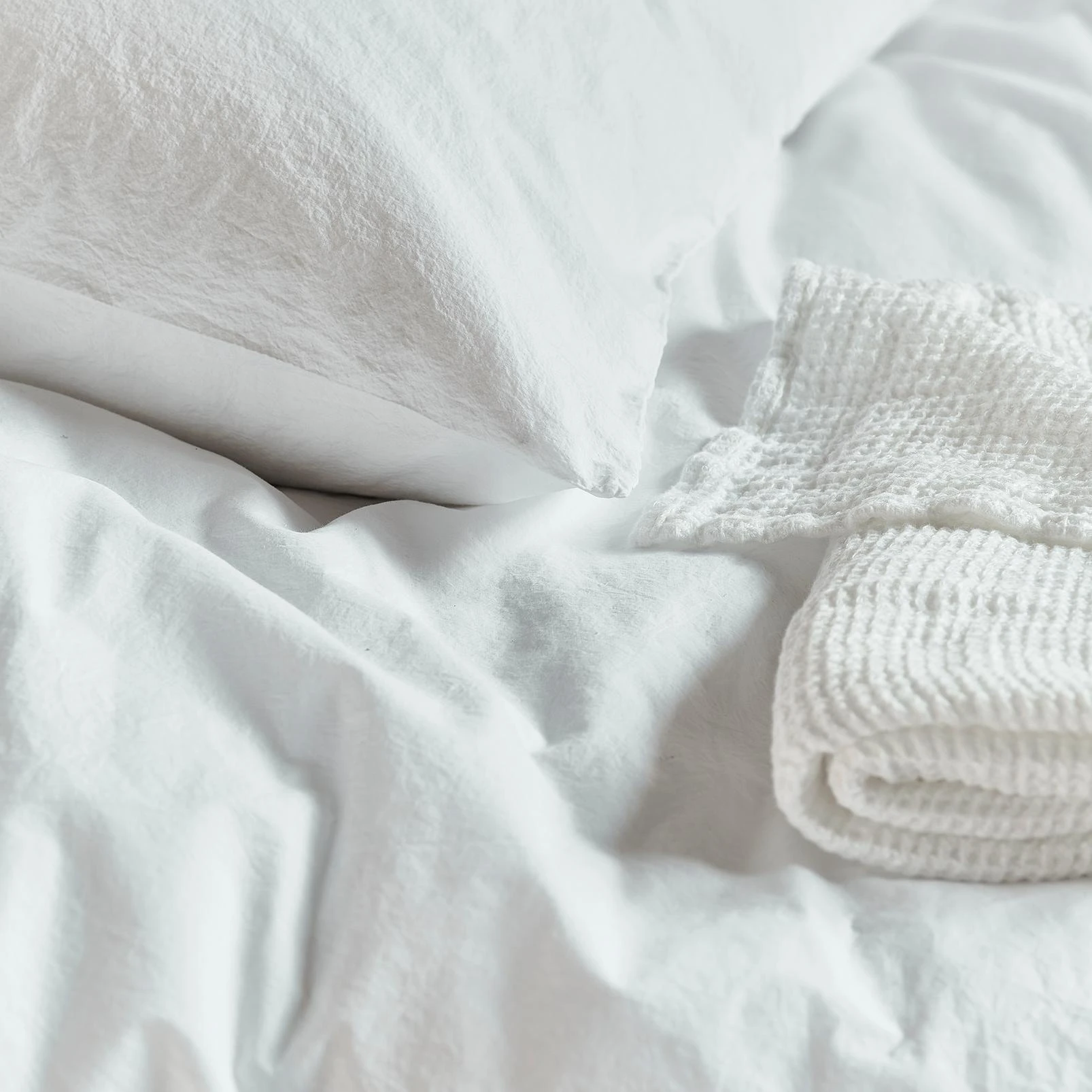 Loweswater Chalk White Duvet Cover Set - DGLOWESW02DQ_CAMEO_LOWESWATER_CHALK_WHITE_DOUBLE_DUVET_COVER_01.jpg