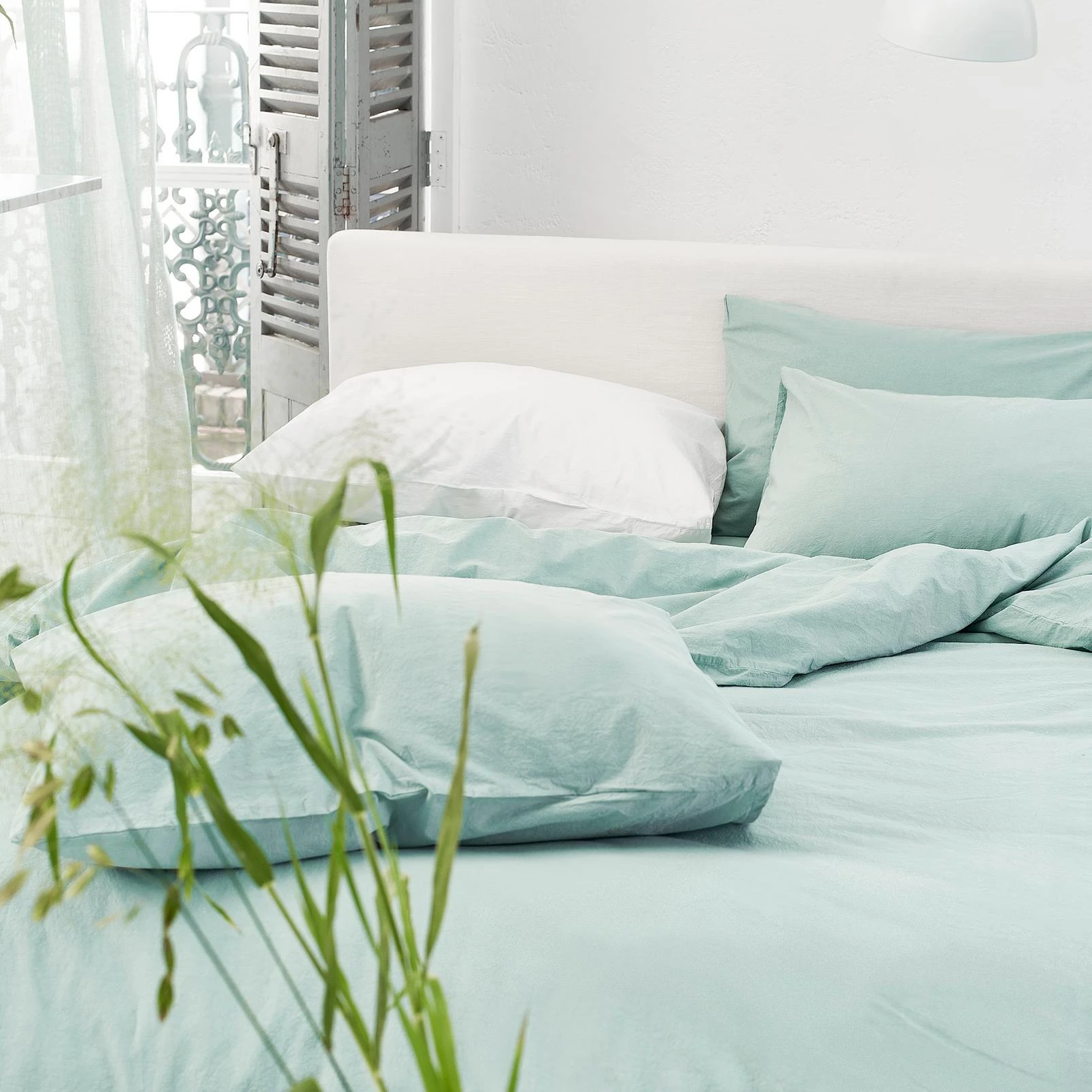 Loweswater Porcelain Green Duvet Cover Set - DGLOWESW03DQ_CAMEO_LOWESWATER_PORCELAIN_GREEN_DOUBLE_DUVET_COVER_01.jpg